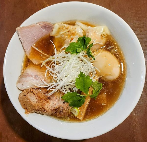 「特製中華そば1300円」@中華そば べぃしっくの写真