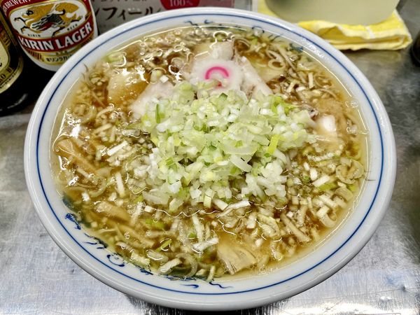 「サッポロ赤星＋キリンラガー＋竹の子もやピ→チャシューメン細葱」@中華そば みたかの写真