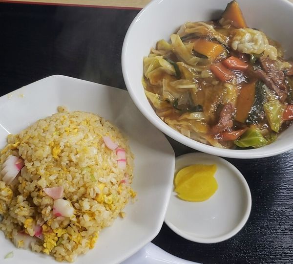 「チャーハン・スタミナ冷やし ９００円」@三四拉の写真