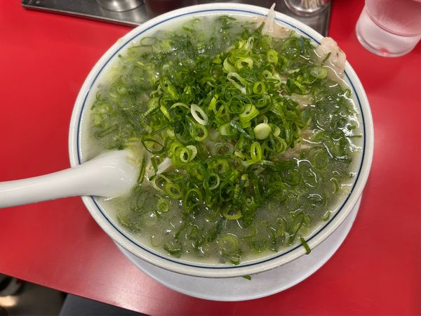 「ラーメン(もやし少なめ、ネギ多め)」@ラーメン福 島田橋店の写真