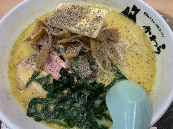 「みそカレー牛乳ラーメン　990円」@青森みそカレー牛乳ラーメン かわら 青森空港店の写真