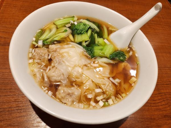 「雲呑湯麺」@梅蘭 二子玉川ライズSC店の写真