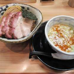 特級海老つけ蕎麦（１４００円）