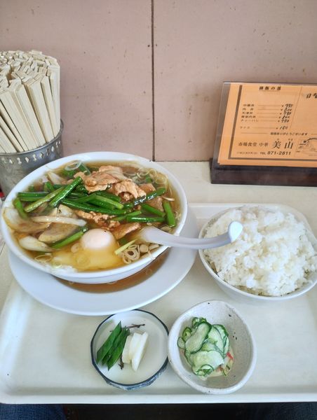 「スタミナラーメン　800円」@中華 美山の写真