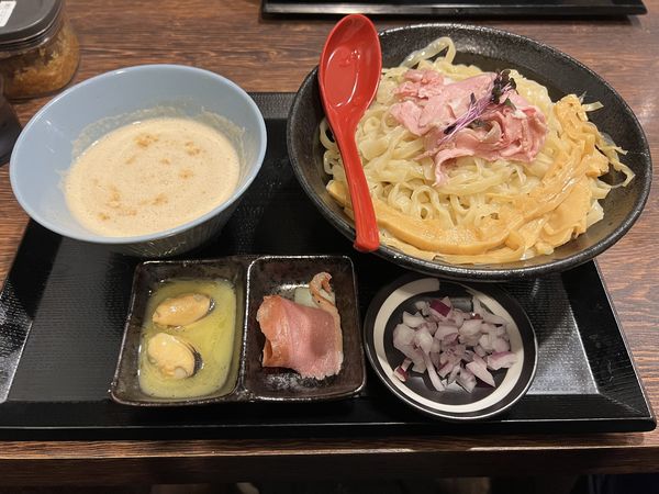 「3/25限定　金目鯛の濃厚つけ麺（大盛）」@神勝軒 下永谷店の写真