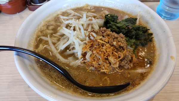 「期間限定伊勢味噌らーめん870円月曜大盛り無料」@麺場 龍吟 野田店の写真