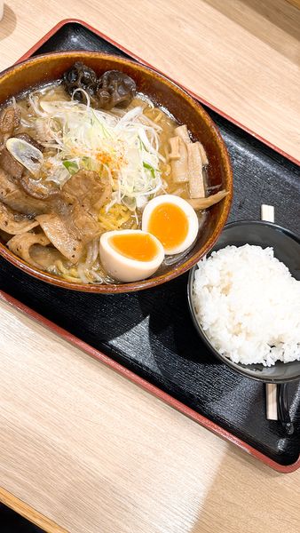 「味噌味玉大盛り」@一期一会 札幌みその ららぽーと湘南平塚店の写真