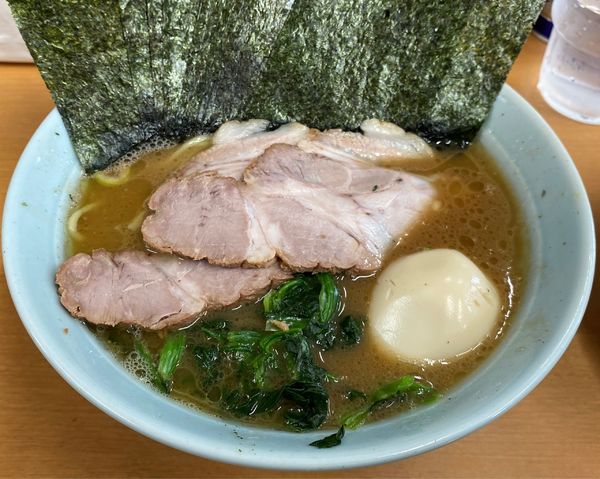「特製らーめん 海苔 硬多」@横浜らーめん 武蔵家 綾瀬店の写真