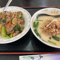 四川料理 鑫源居の写真