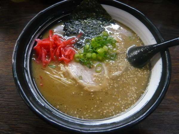 「とんこつらーめん」@らーめん しょういんの写真