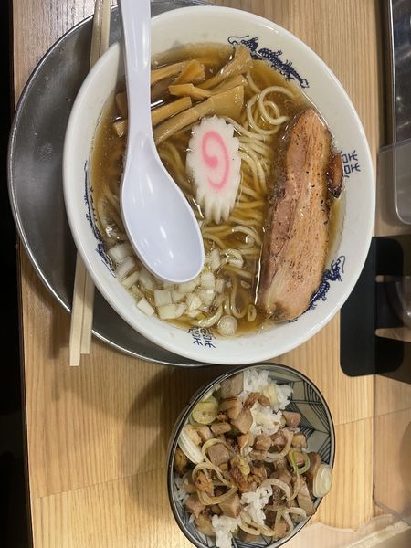 「煮干しそば（あっさり）・肉飯」@煮干そば 流。の写真