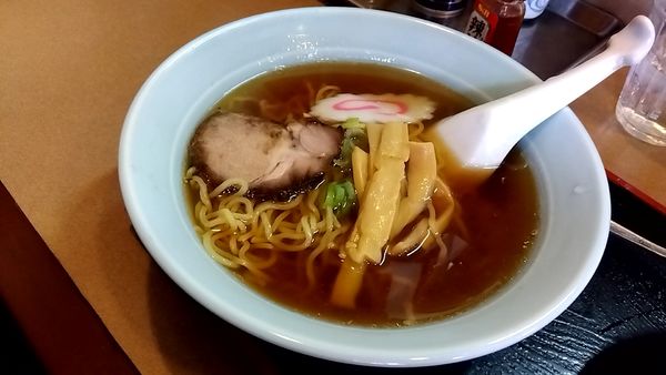 「ラーメン（カレー丼とのランチセットで８５０円）」@盛華楼の写真