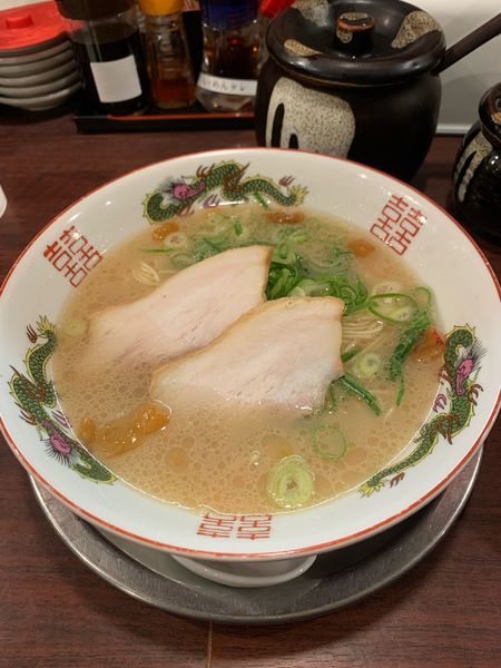 「とんこつ久留米ラーメン840円」@久留米ラーメン 福ヤ 南越谷店の写真