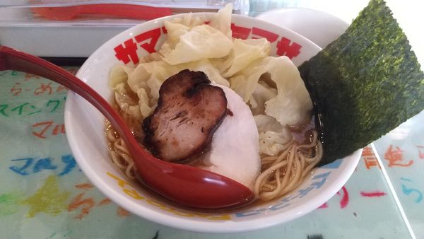 「朝ラーメン醤油600円、メンマ100円」@ハイデン.コッコFACTORYサマンサ・タマサの写真