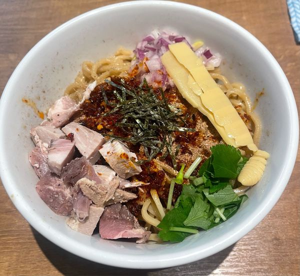 「山椒香る辛まぜそば」@貝そばもぉむの写真