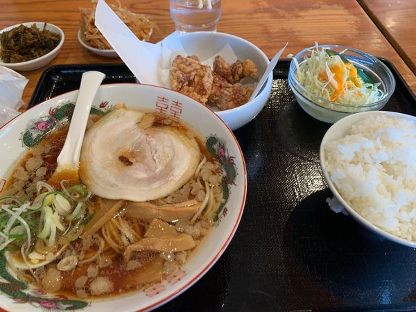 「尾道ラーメン定食　850円」@味の蔵 府中店の写真
