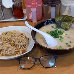 白博多ラーメンチャーハンセット
