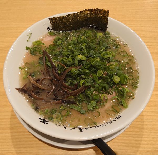 「ねぎちゃーしゅーめん(1040円)」@博多長浜らーめん いっき 戸塚安行店の写真