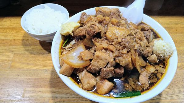 「スタ満そば(ニンニク･ショウガ･背脂)＋具増し･小ライス」@元祖スタミナ満点らーめんすず鬼 赤坂店の写真