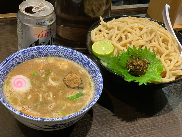 「生七味つけめん特盛＋季節の柑橘」@六厘舎 上野店の写真