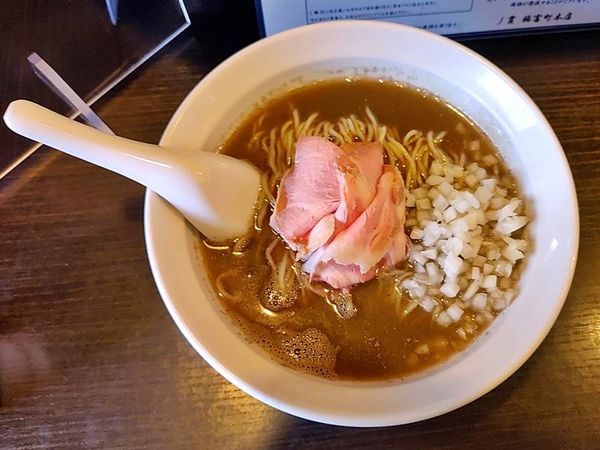 「煮干そばclassic」@灰汁中華 丿貫 福富町本店の写真