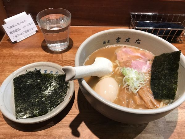 「味玉ラーメン＋のり」@麺屋吉左右の写真