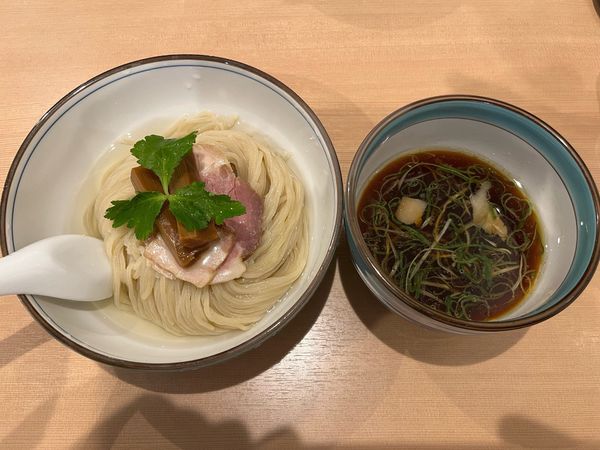 「つけ麺〜濃厚昆布水添え〜 900円」@らぁ麺 くろ渦の写真