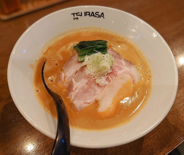 「辛白湯」@ラーメン翼の写真