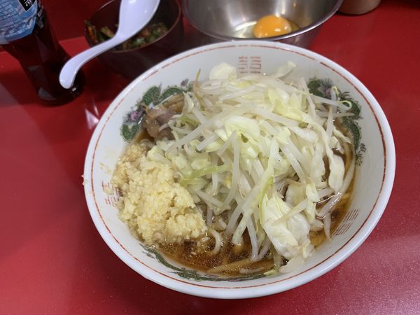 「麺半分豚一枚」@ラーメン二郎 越谷店の写真