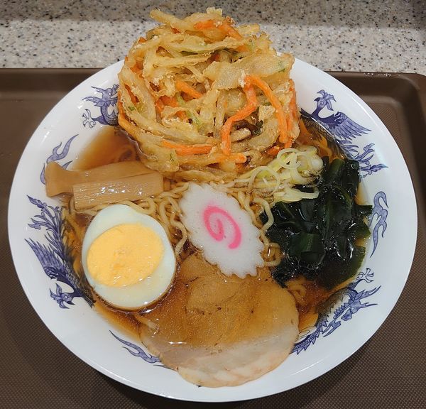 「ラーメン+天ぷら(650円)」@名代 富士そば 浦和仲町店の写真