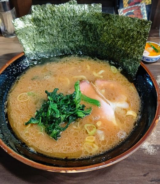 「ラーメン並」@神田ラーメン わいず 神田本店の写真
