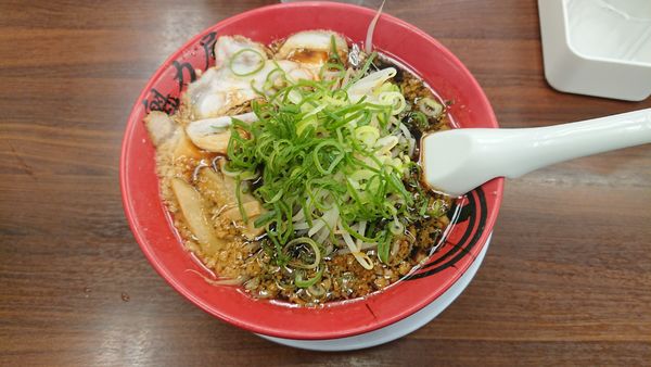 「京都漆黒醤油ラーメン858円」@ラーメン魁力屋 上郷店の写真