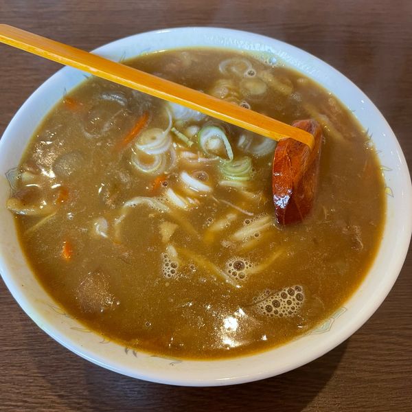 「カレーラーメン 900円 半麺-150円」@青竹手打ちラーメン 義信の写真