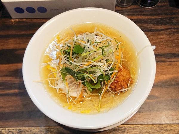 「オオニベ出汁の塩そば」@稲荷屋の写真