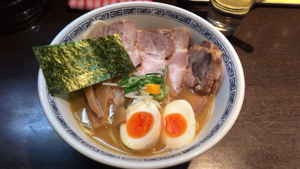 「焼豚らーめん（玉子付き）1300円」@らーめん はやしの写真