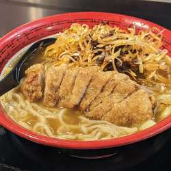 排骨辛菜麺（1,190円）