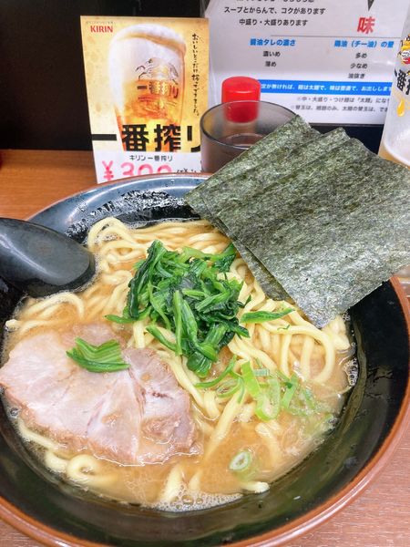 「ラーメン中盛り」@らーめん せい家 町田店の写真