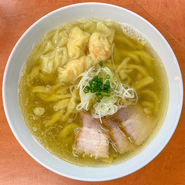 「海老ワンタンメン ¥900 麺大盛 ¥50」@日陰の写真