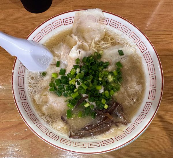 「チャーシューメン」@しぇからしか 梅田店の写真