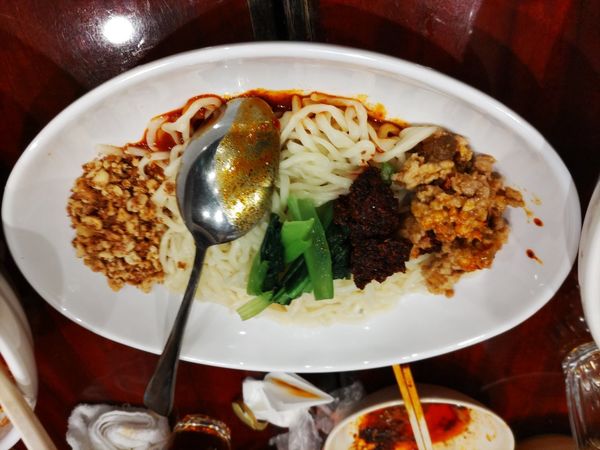 「汁無し担担麺」@天然居 日本橋店の写真