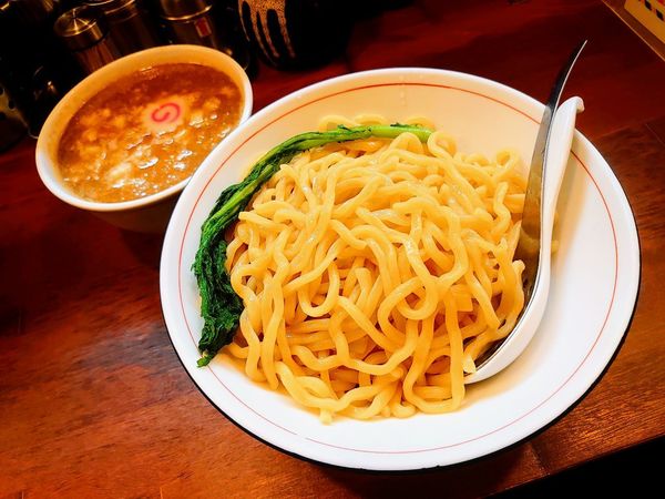 「【限定】背脂煮干し豚骨つけ麺」@拉麺 梅太郎の写真