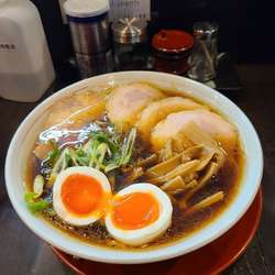 チャーシュー麺　味玉トッピング
