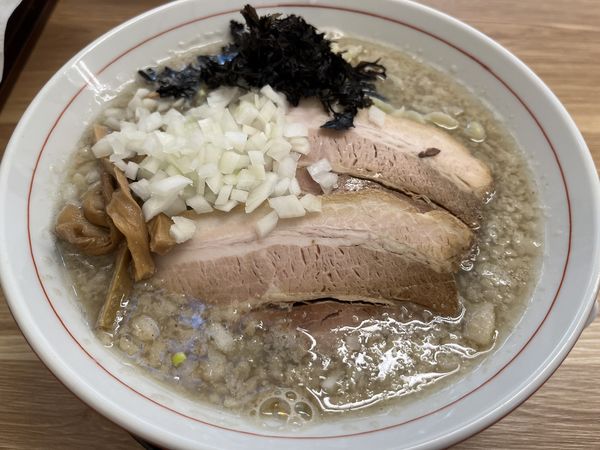 「背脂煮干らー麺（大盛）」@麺屋 つるるの写真