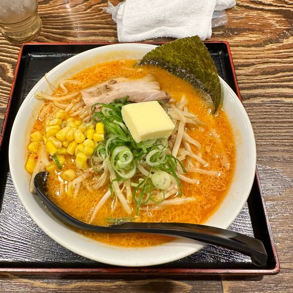 「辛みそコーンバターラーメン(大盛り)」@麺屋たけぞうの写真