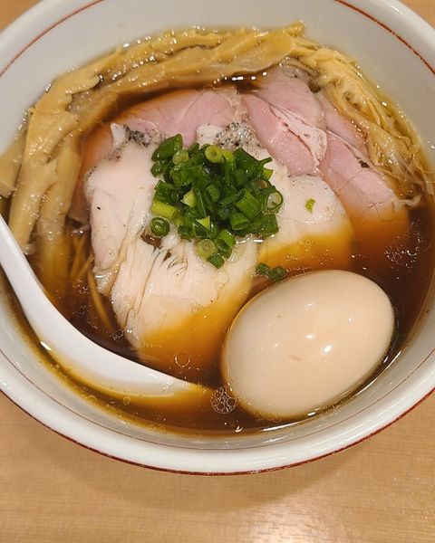 「特製中華そば」@中華そば たかばんの写真