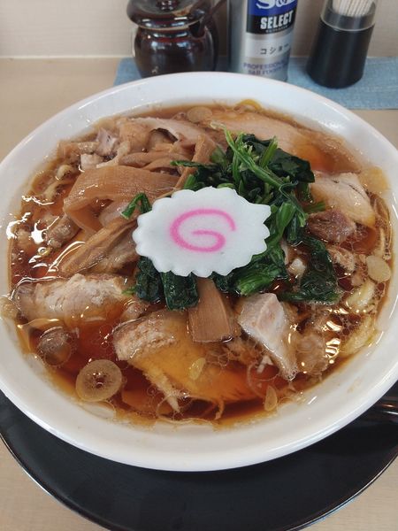 「生姜醤油チャーシューめん」@鶏豚骨ラーメン 御成屋 与野本町店の写真