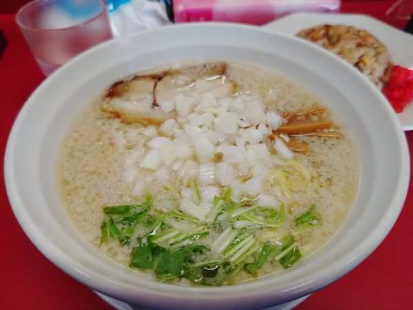 「背脂塩らーめんセット（半炒飯）１０５０円」@飯麺処 ほむらの写真