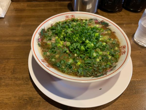 「鰹豚骨ラーメン＋ネギ」@ラーメン池田の写真