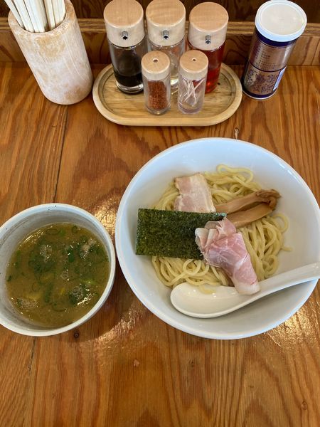「鶏白湯塩つけ麺」@麺屋くおん 上里店の写真