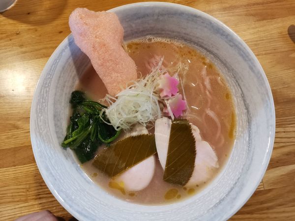 「桜餅みたいな風味のらぁ麺」@らぁ麺 結の写真